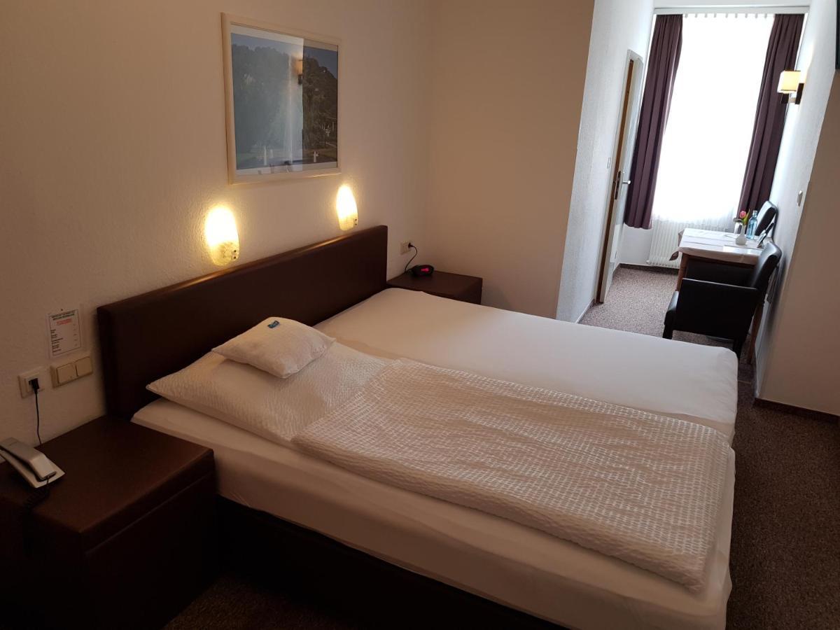 Hotel Zum Anker Andernach Exteriör bild