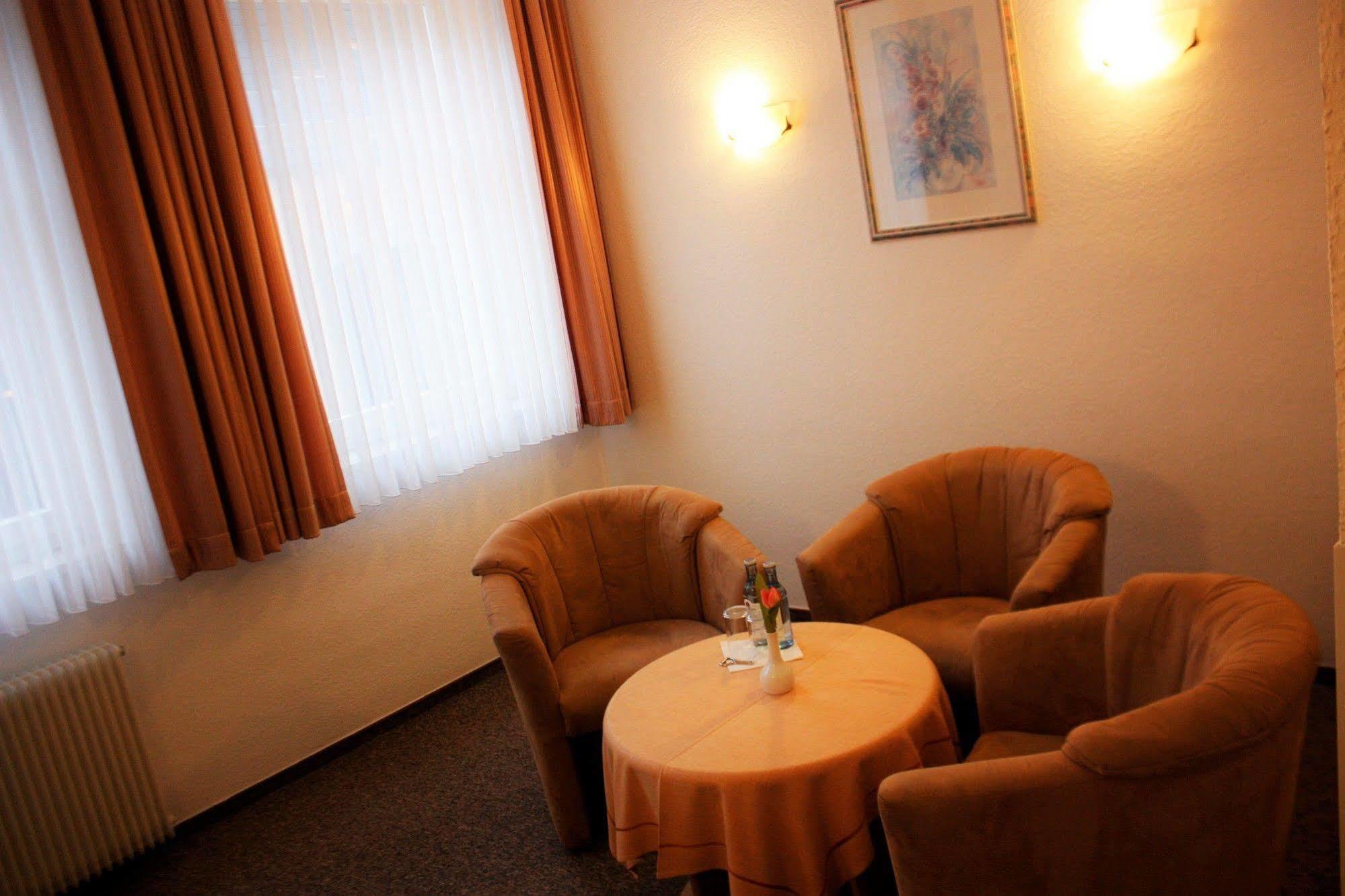 Hotel Zum Anker Andernach Exteriör bild