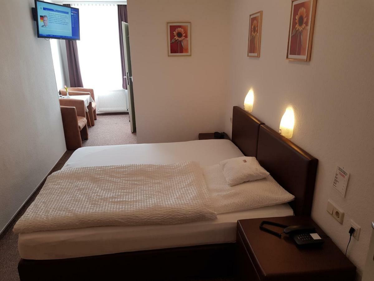 Hotel Zum Anker Andernach Exteriör bild